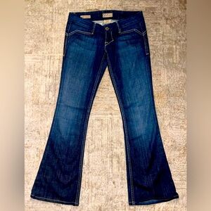 3/$25 NWOT 𝐖𝐈𝐋𝐋𝐈𝐀𝐌 𝐑𝐀𝐒𝐓 𝑆𝐴𝑉𝑂𝑌 𝑈𝑙𝑡𝑟𝑎 𝐿𝑜𝑤𝑟𝑖𝑠𝑒